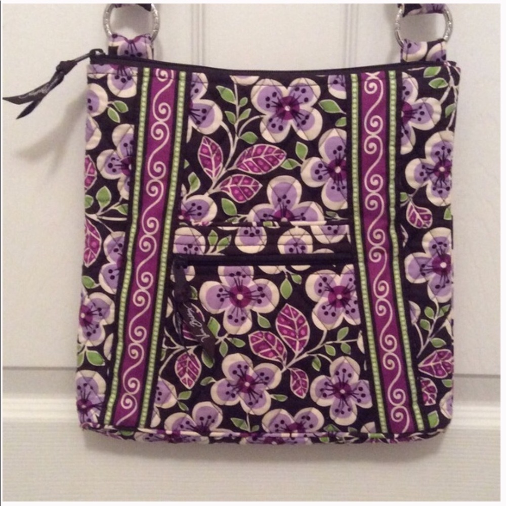💜Vera Bradley Hipster💜Plum Petals💜